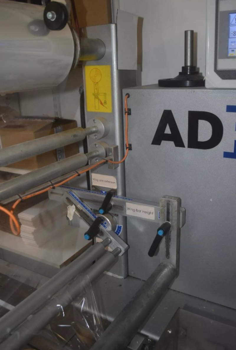 AdPak Delfin 500 Flow Wrapper