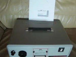 Luxtec Corp. Model 9300 Xenon Endoskopie Kaltlichtquelle (Xenon)
