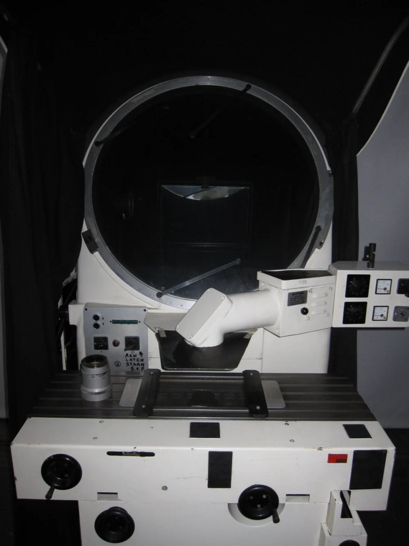 011139 - HAUSER P 75 DGG