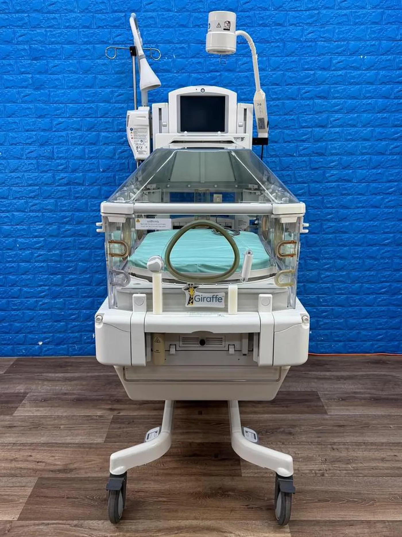 GE Giraffe Omnibed Carestation CS1 REF: 2082844-001-403565 YOM: 2016 - 1