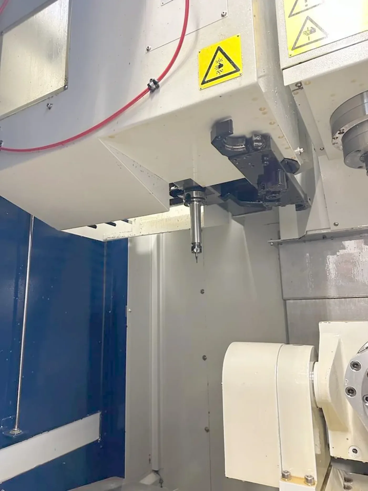 022602 - SCHAUBLIN 51 5AX CNC - 5