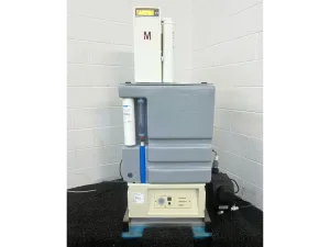Millipore Elix Essential 10 UV Water Purification System