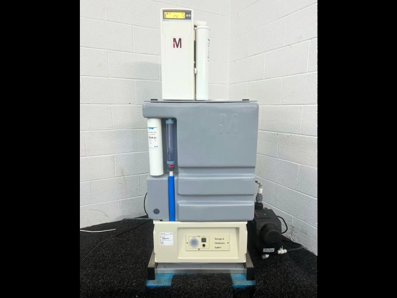 Millipore Elix Essential 10 UV Water Purification System