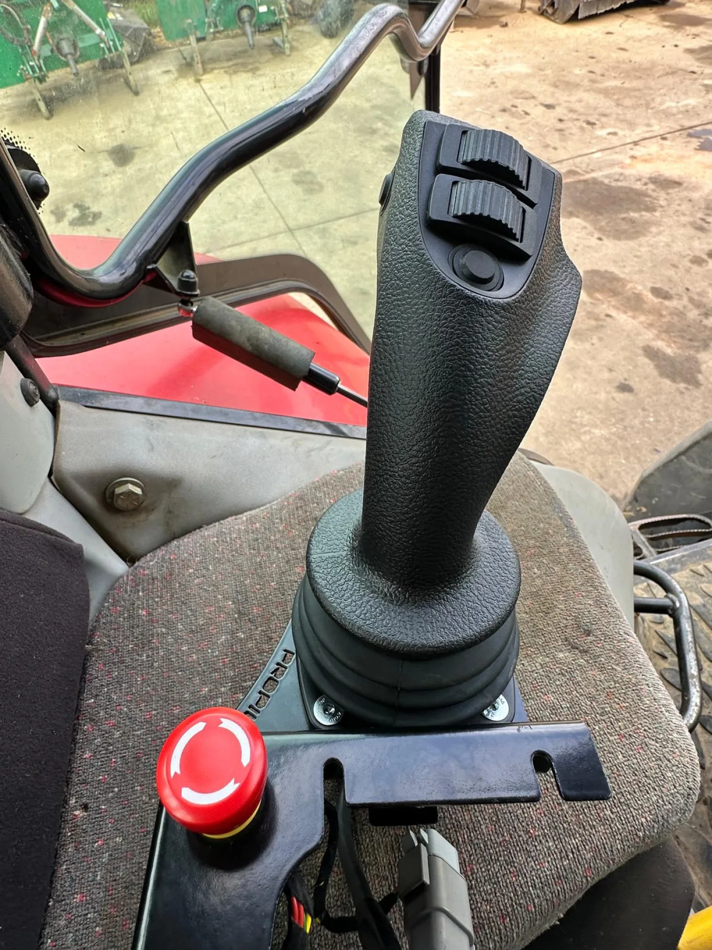 Spearhead Twiga VFRT72 Pro Hedgecutter - 3