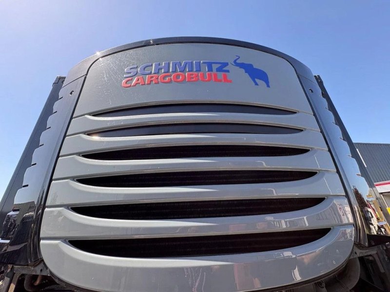 Schmitz Cargobull N/A N/A + SCHMITZ COOLER + ATP + 3x saf + 7279 hours + pallet box + new model