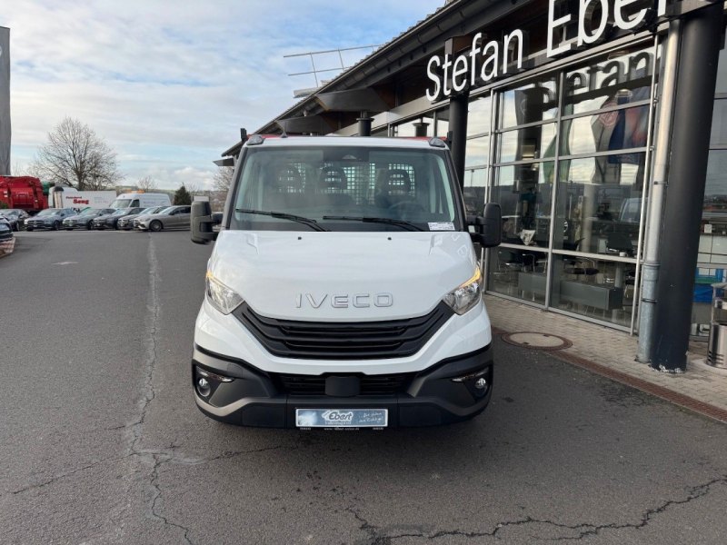 Iveco Daily 35S16 *R3.750mm*Automatik*AHK*Camera*