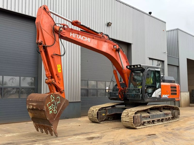 Hitachi ZX300LCN-6