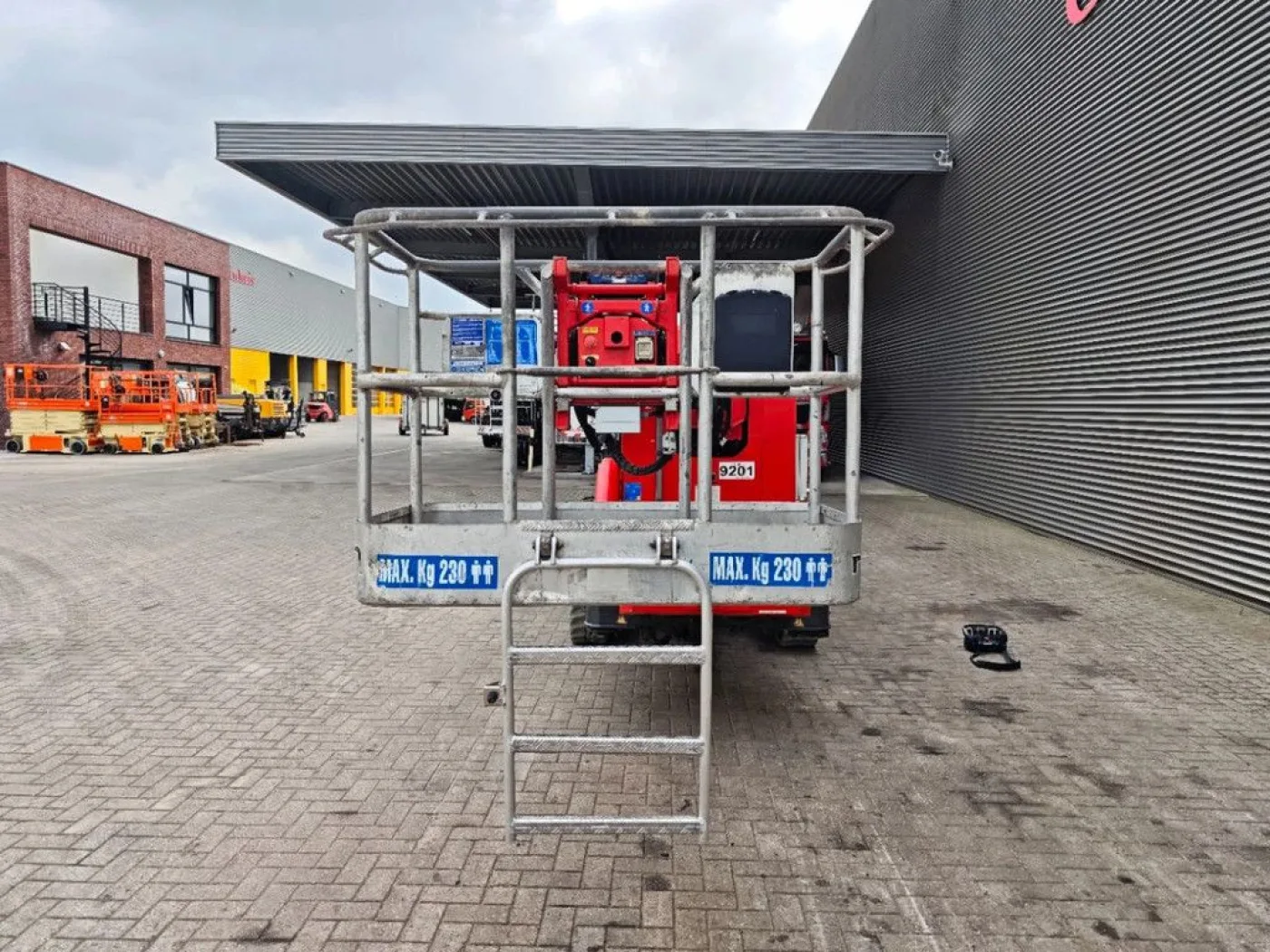 Platform Basket Spider 33.15 - 5