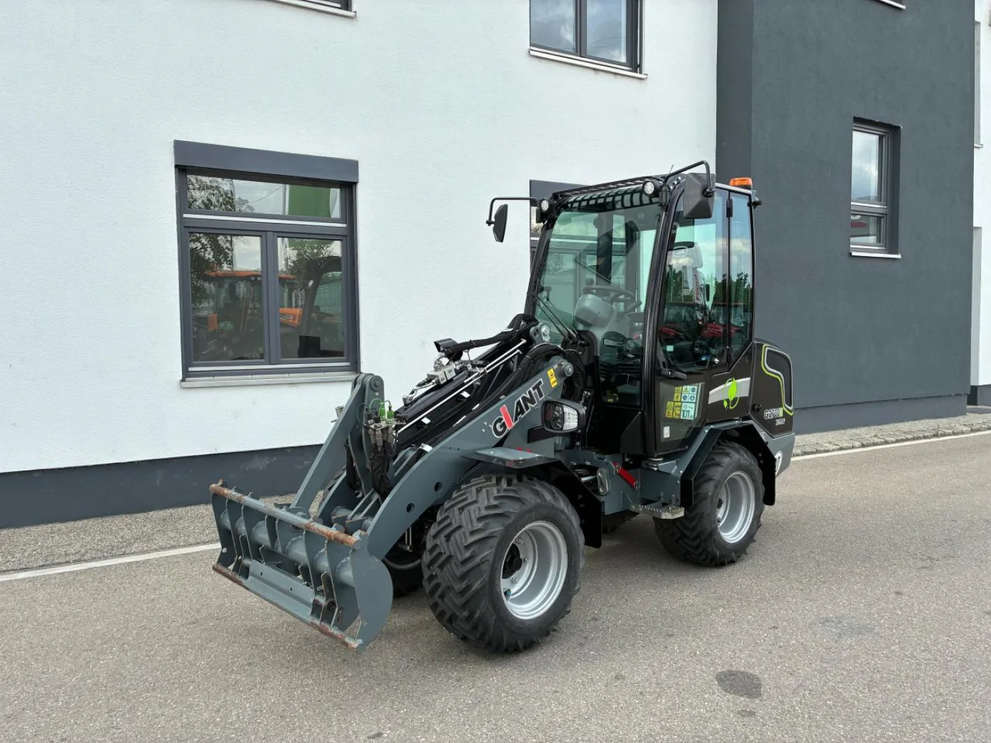 Radlader Giant G 2700 E X-Tra - 2