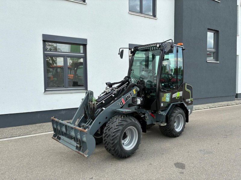Radlader Giant G 2700 E X-Tra