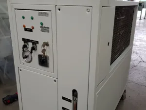 UNITÀ REFRIGERATORE CHILLER