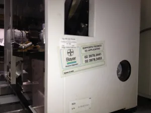 SISTEMA AUTOMATICO PER COLORAZIONE DI VETRINI PORTAOGGETTI PER ISTOLOGIA TISSUE TEC SCA – MOD. 4765