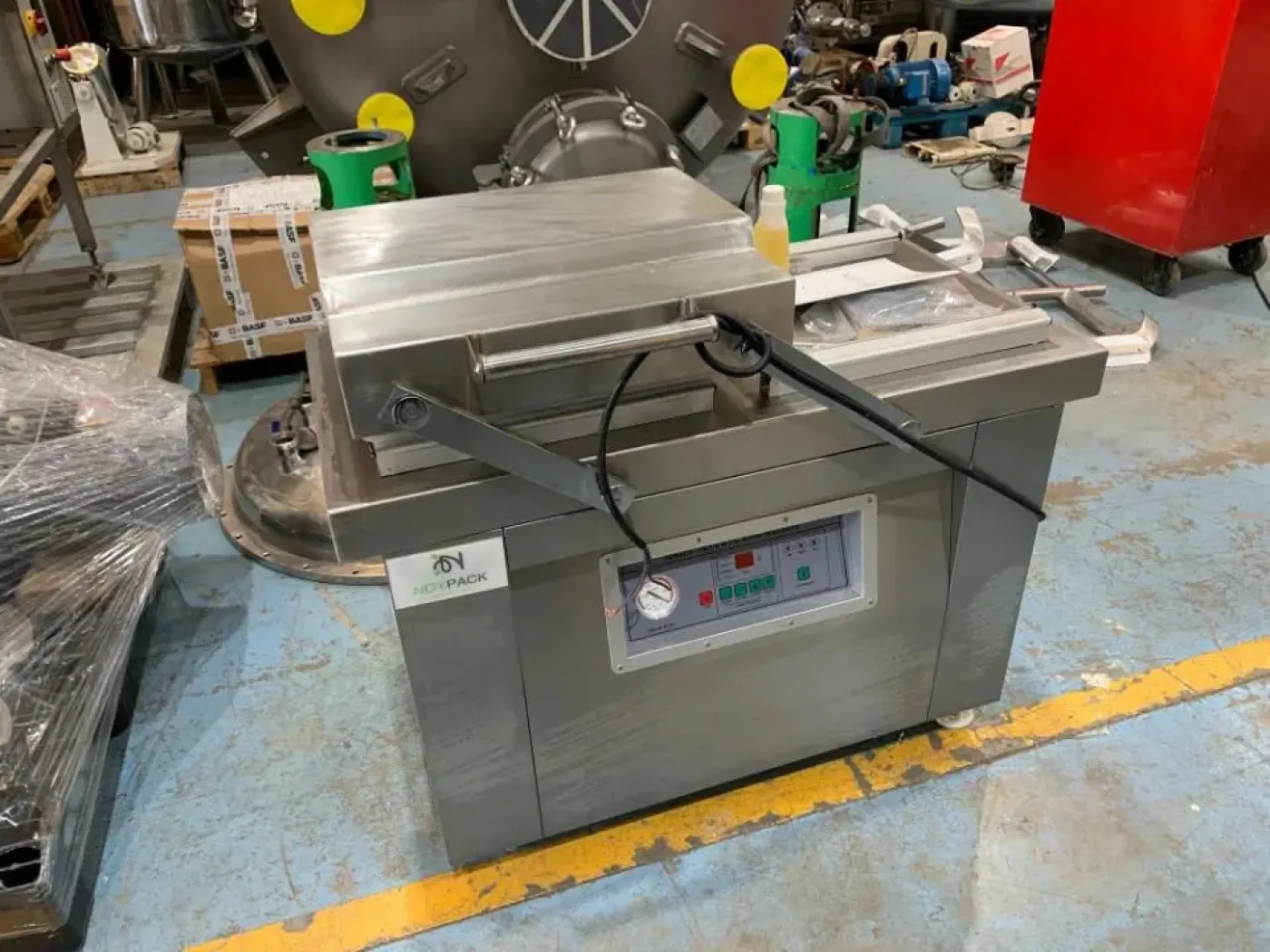USED NOYPACK DZ400-2SB DOUBLE CHAMBER VACUUM PACKAGING MACHINE - 5