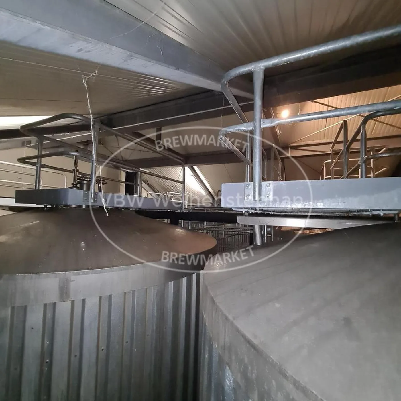 cylindroconical fermentations and storage tanks (CCTs) [3 pcs.] - 2