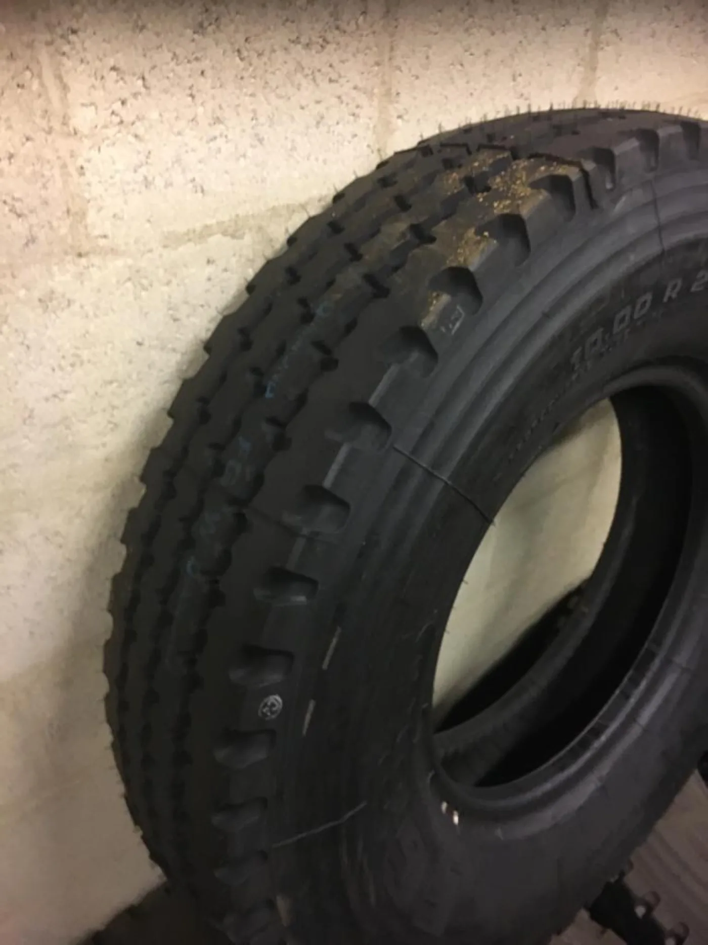 Pirelli 10.00R20 G85 - 2