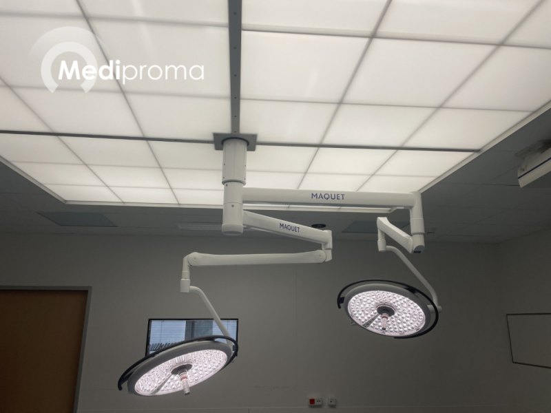 Maquet PowerLED 500 Surgical Light