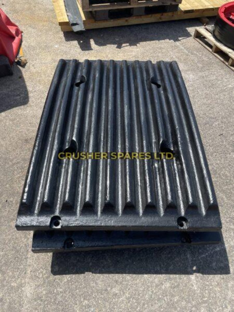 J29500000 | Fixed Jaw Plate | Extec® | Sandvik® |