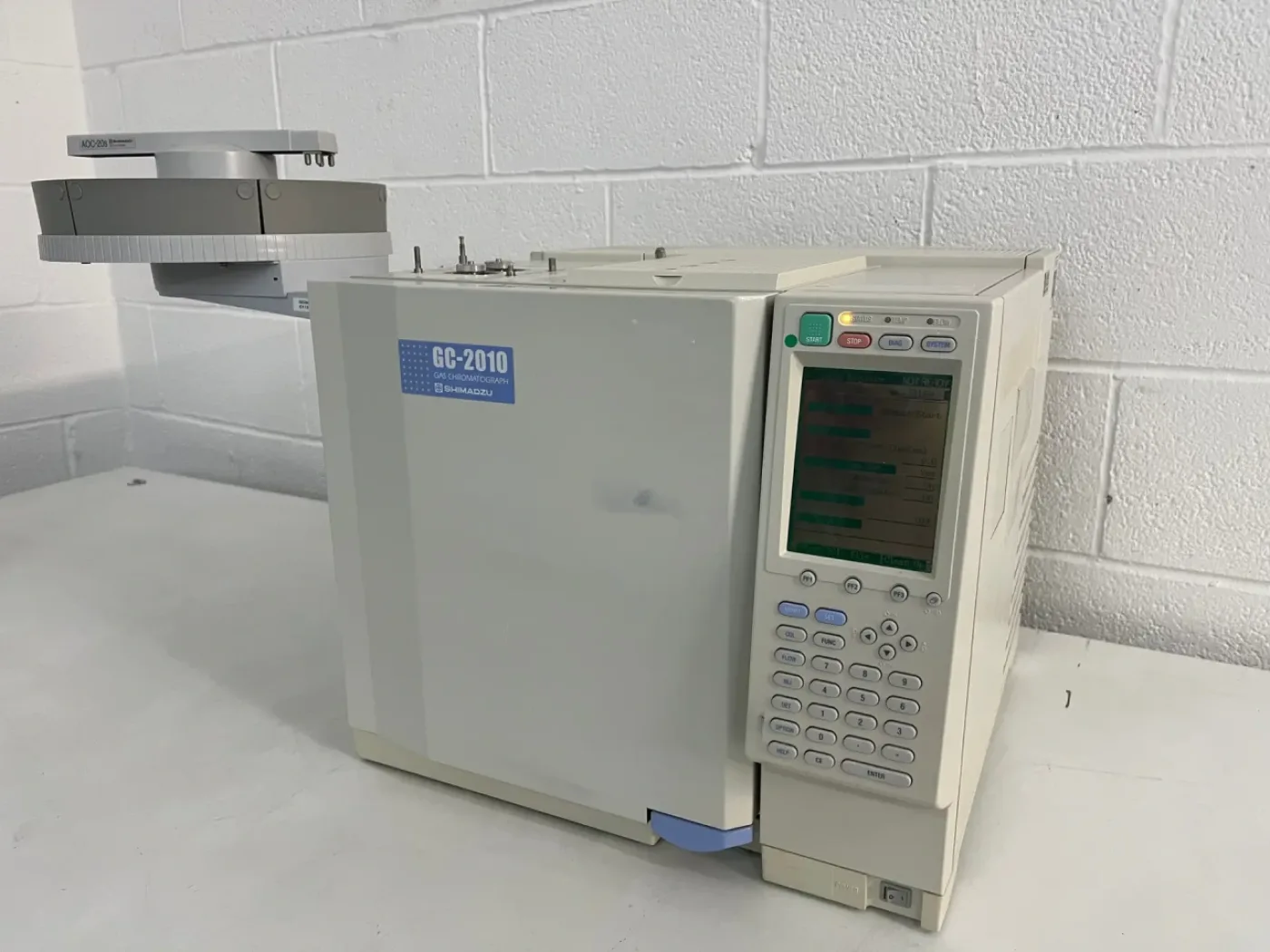 Shimadzu GC-2010 Gas Chromatograph - 1