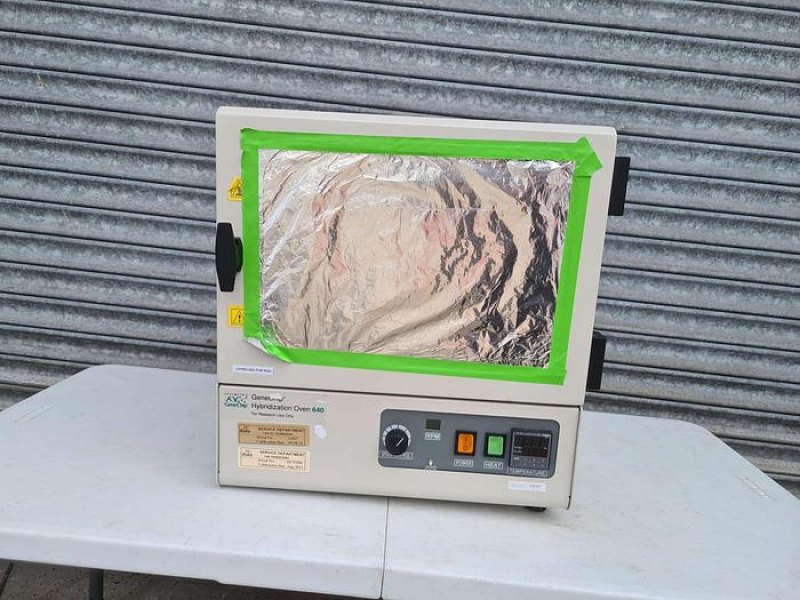 Affymetrix GeneChip Hybridization Oven 640
