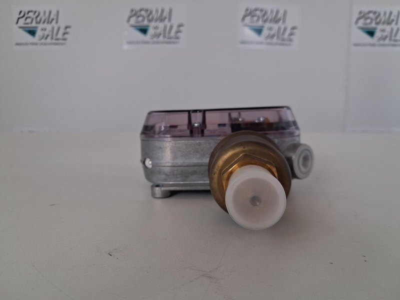 Sauter DFC17B58 F001 Druckschalter