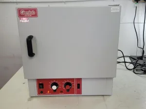 Genlab MINIS/30 Laboratory Incubator
