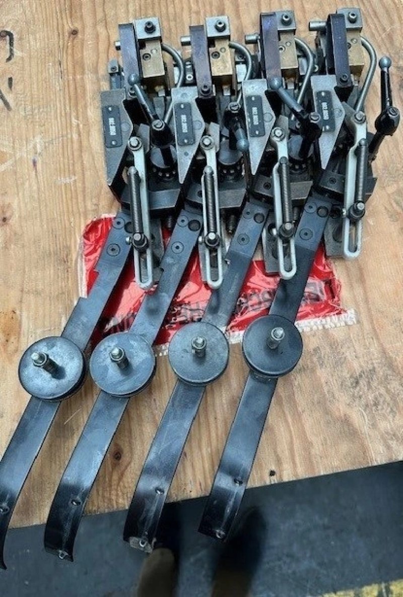 Muller Martini HK 882 stitching head (4x)