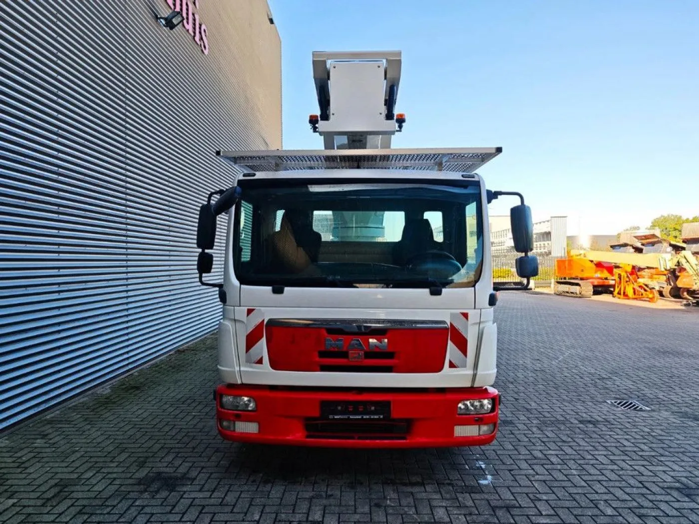 MAN TGL 8.150 4x2 Palfinger P300KS - 8