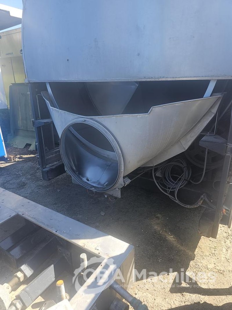 2001 Lavatec Chute for LZ281 Centrifuge (882)