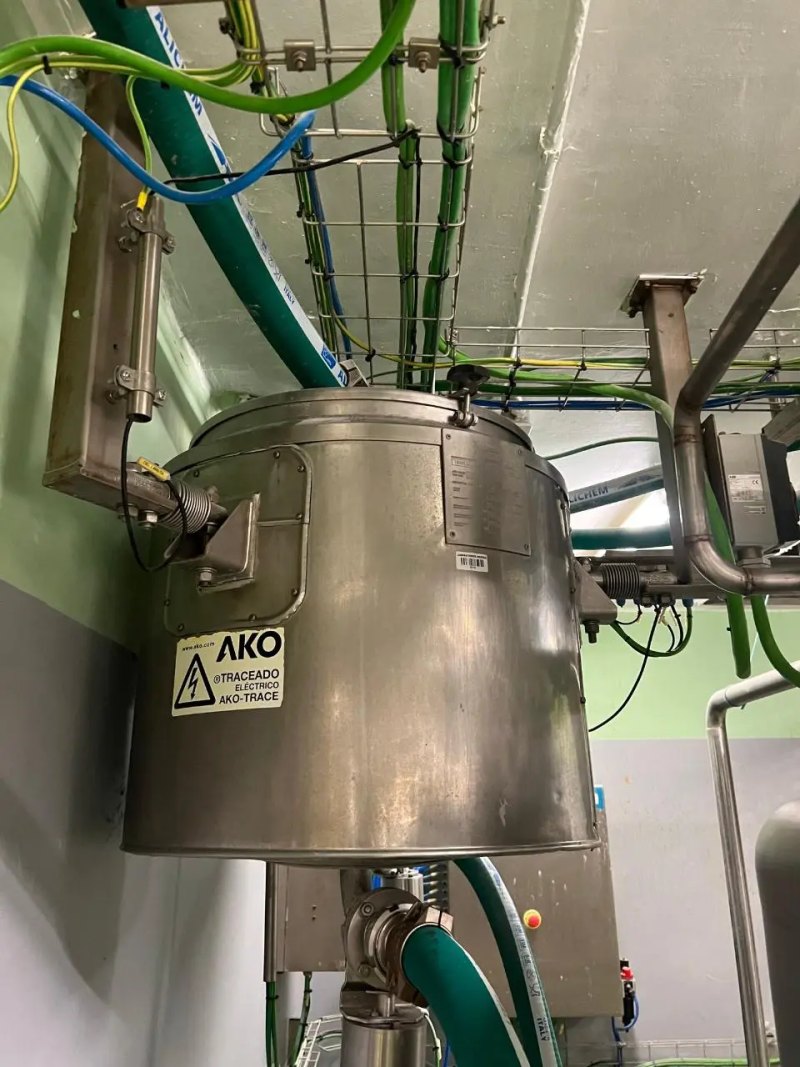 HEAT INSULATED STAINLESS STEEL TANK 100 LITERS