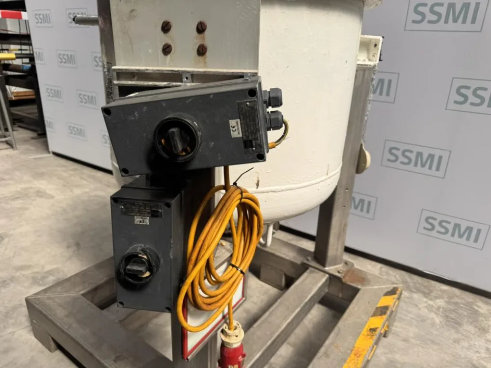1981 Tycon Mobile template tank