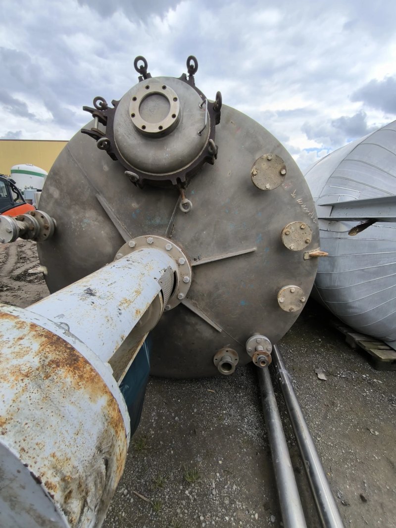 STAINLESS STEEL TANK 316 WITH AGITATION 12.000 LITRES