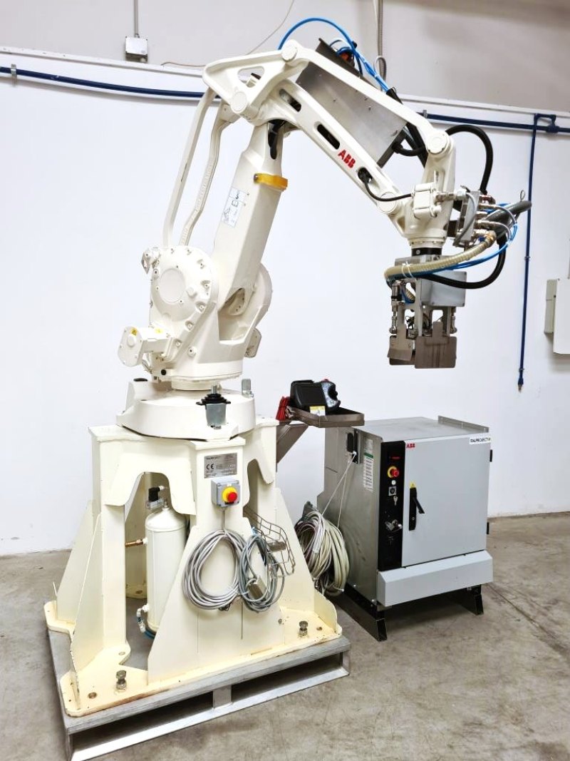 LINEA DI INCARTONAMENTO CON ROBOT – ITALPROJECT – Mod. ABB IRB 260 / EUROFORM 20N / TAPE 2