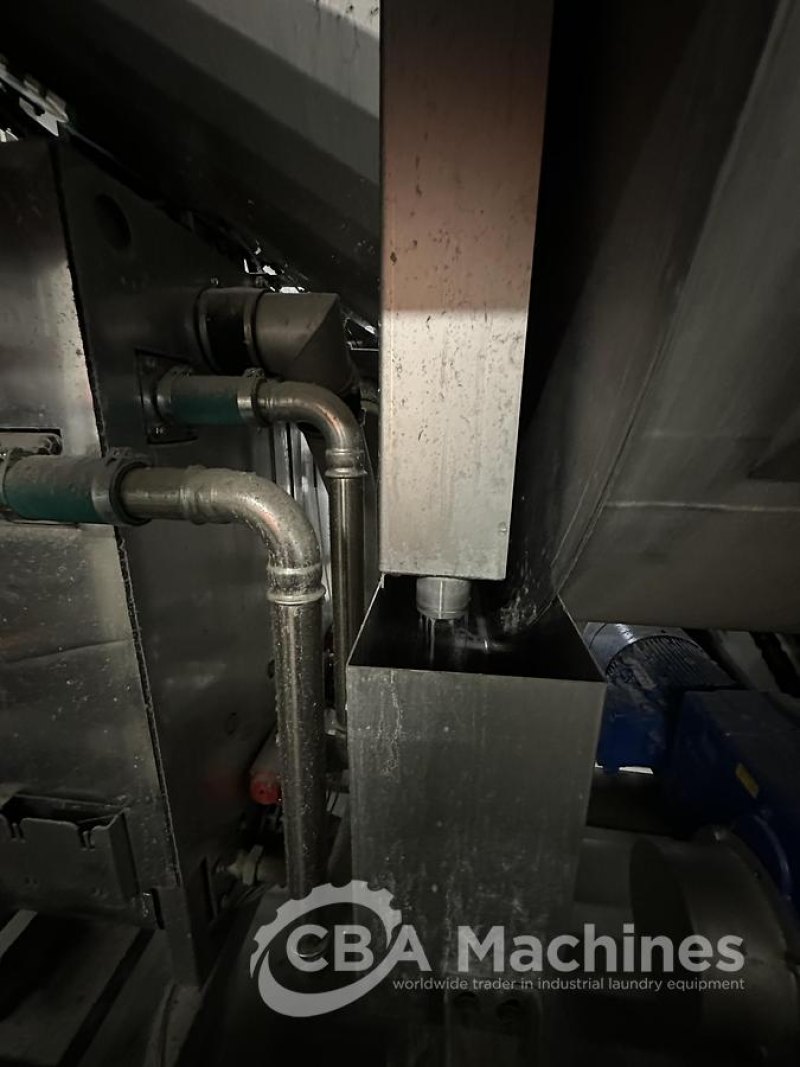 2020 Kannegiesser Complete CBW Tunnel System PT 13x60kg (972) + Press PP10-60-40 (982) + Shuttle (983) + 3x DII-60 GAS (973+974+975) + Step Conveyor (984) + Lint Filter + Conveyors