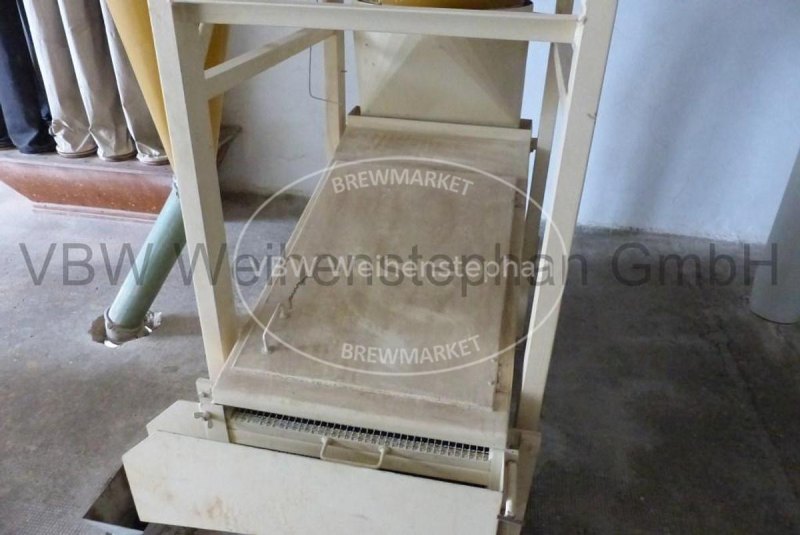 Vibratory screener, stone seperator