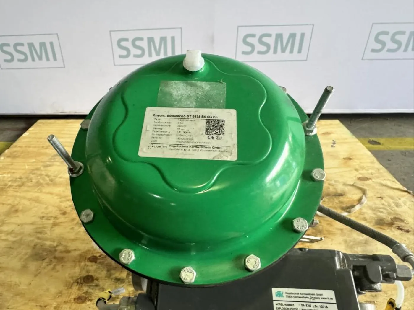 RTK (Regeltechnik Kornwestheim GmbH / CIRCOR) Pneumatic Globe Control Valve with Positioner - 5
