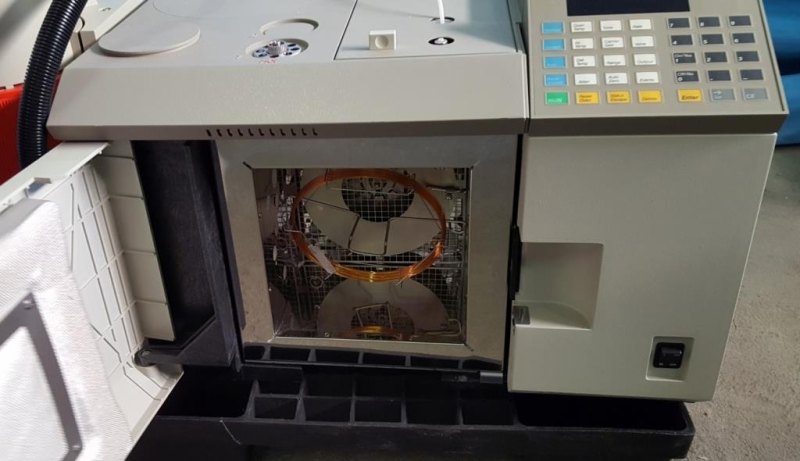 CROMATOGRAFO IN FASE GASSOSA CON SPAZIO DI TESTA – PERKIN ELMER – MOD. AUTOSYSTEM
