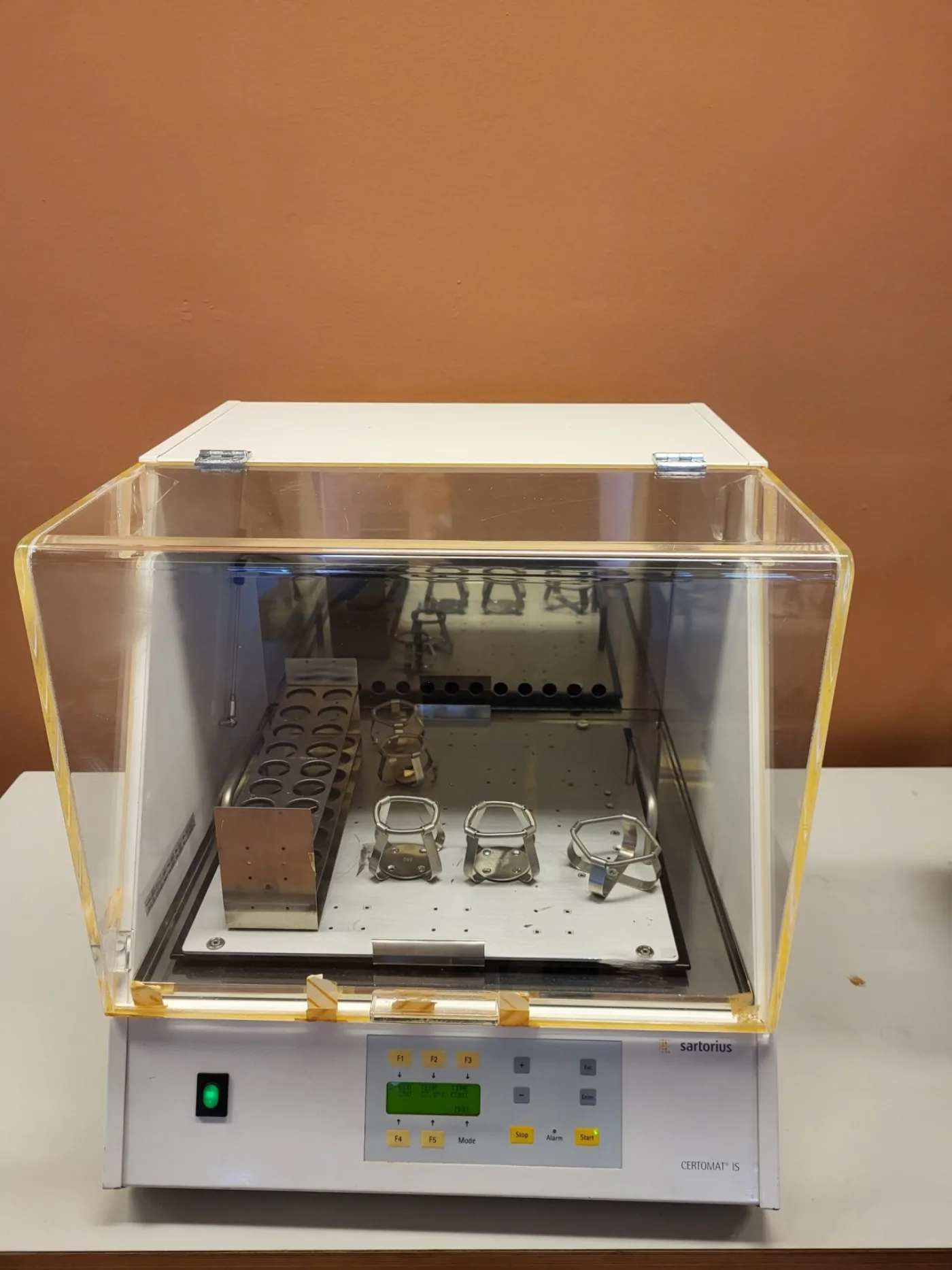 2368 - Used Certomat IS incubation shaker - 1