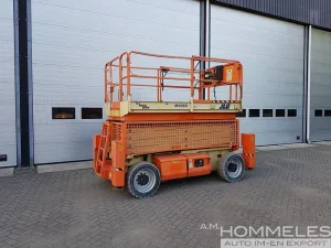 JLG M4069 4x4