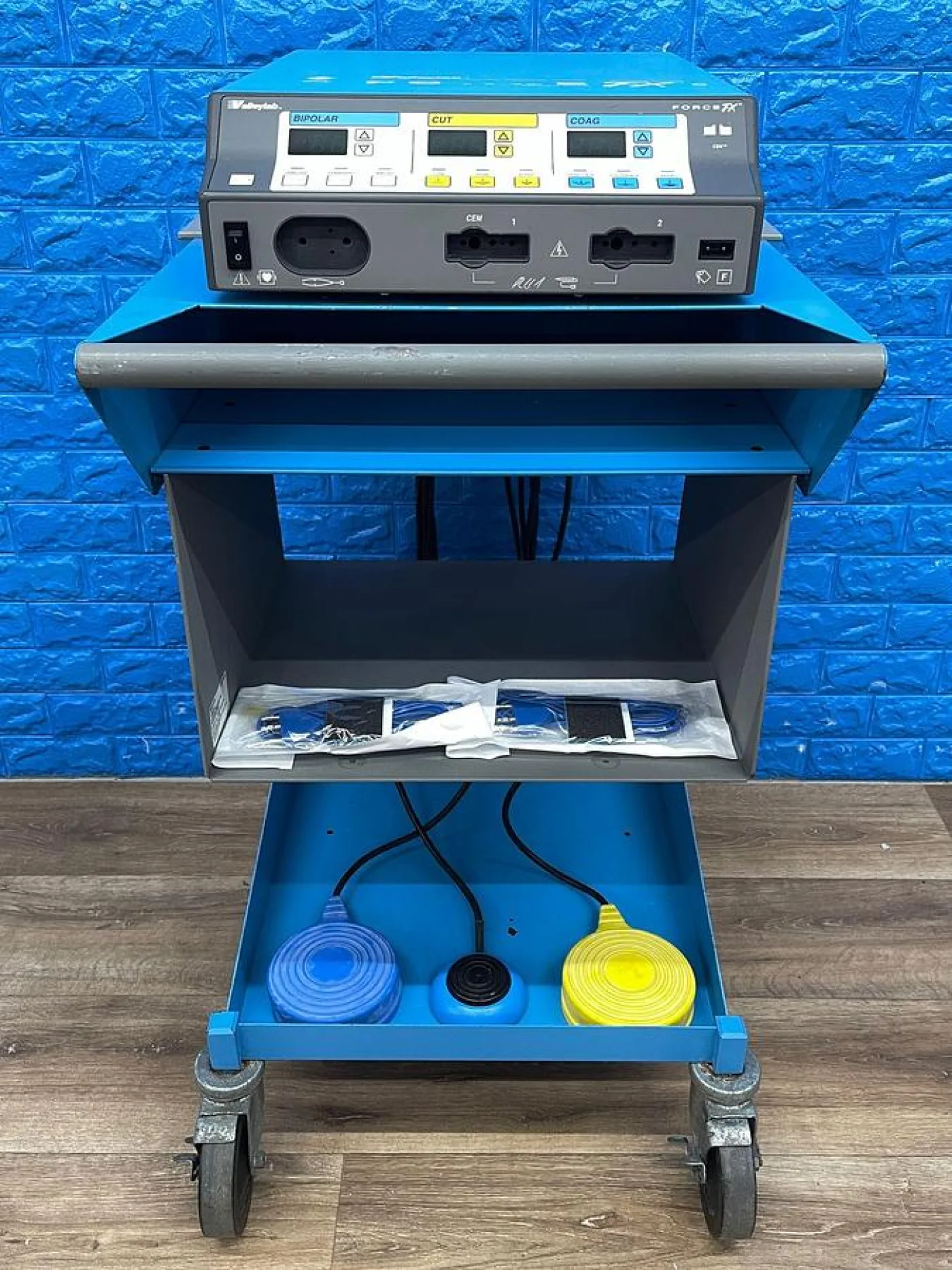 Valleylab/Covidien Force FX - 1