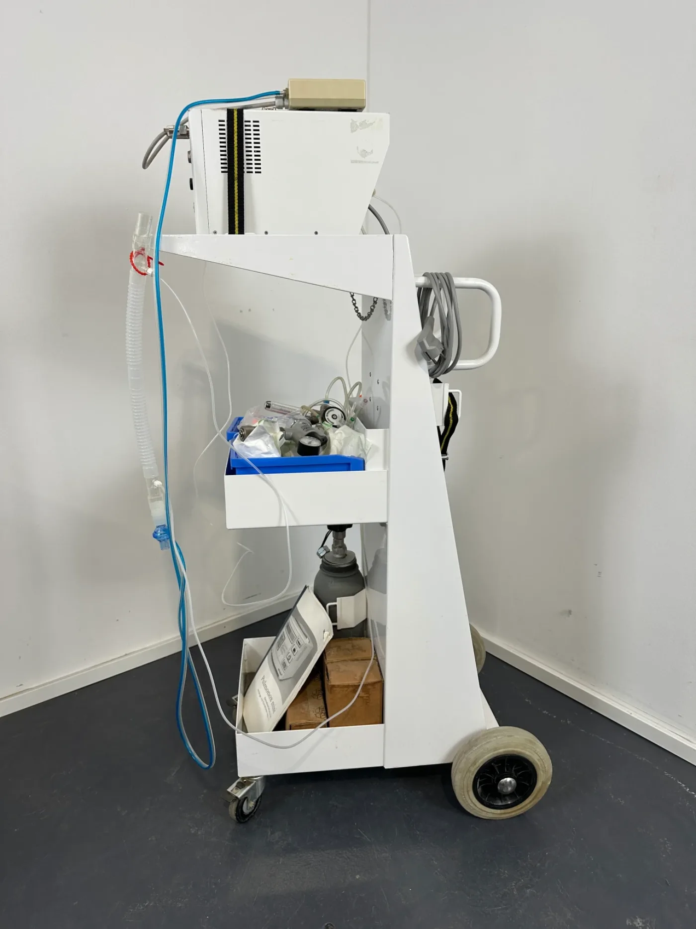 Messer Health Pulmonox mini Stickstoffmonoxid Inhalationstherapiegerät INO - 2