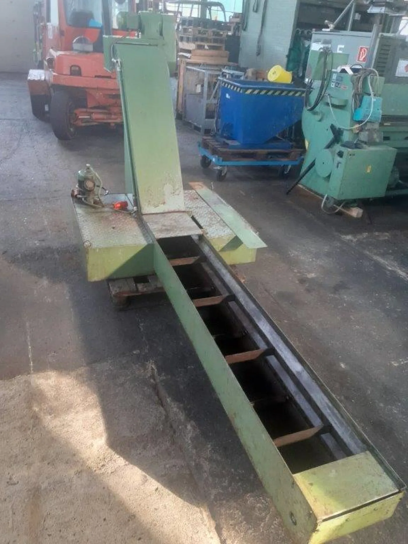 370 K-2 KNOLL 1985 - 2