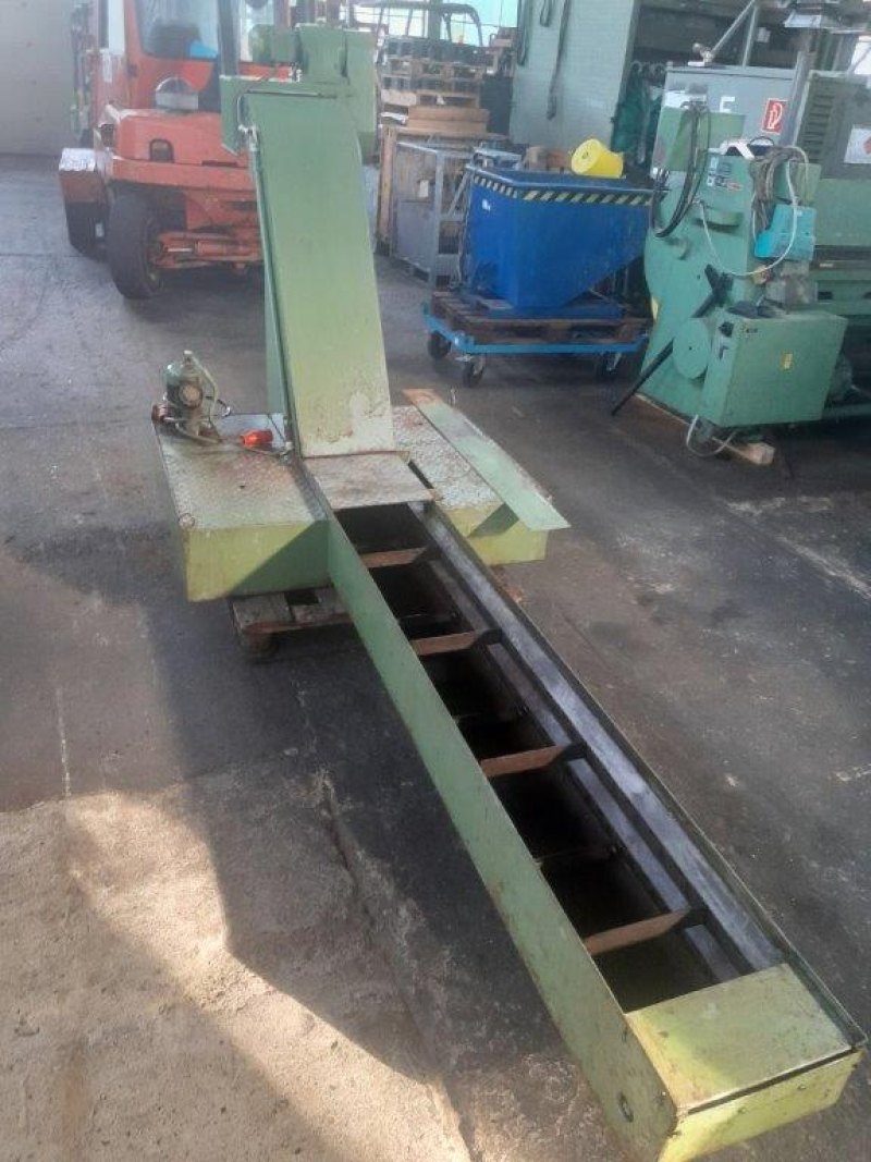 370 K-2 KNOLL 1985