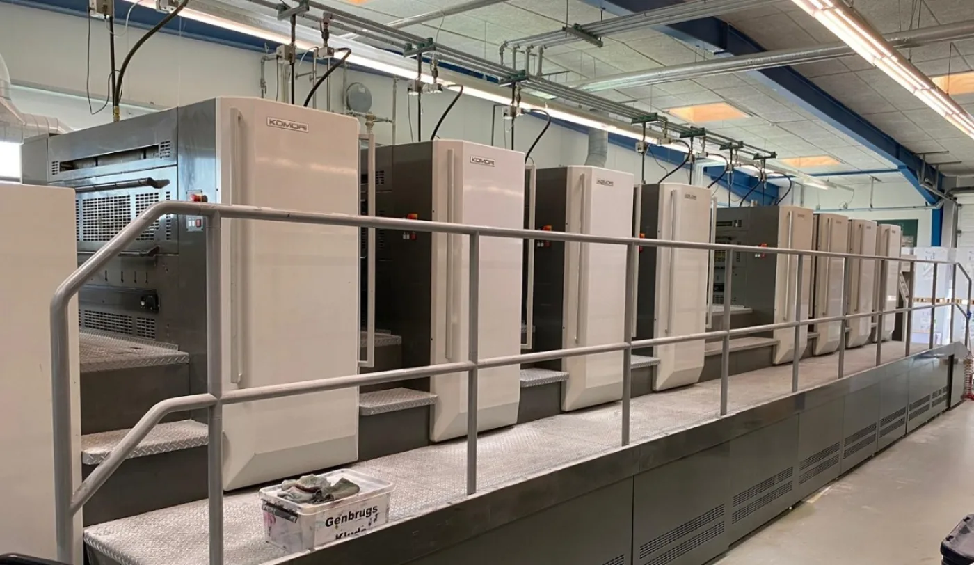 Komori Lithrone GL-840P – 8 Colour Offset Press (8+0 / 4+4) - 1