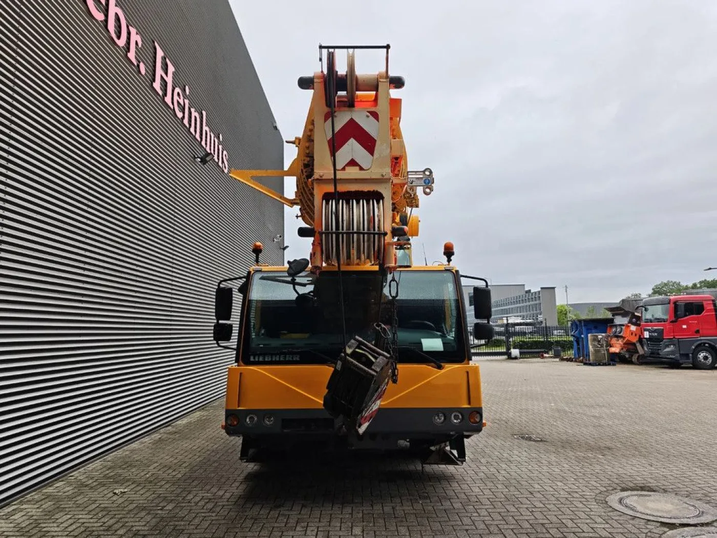 Liebherr LTM 1090-4.1 8x8 - 7