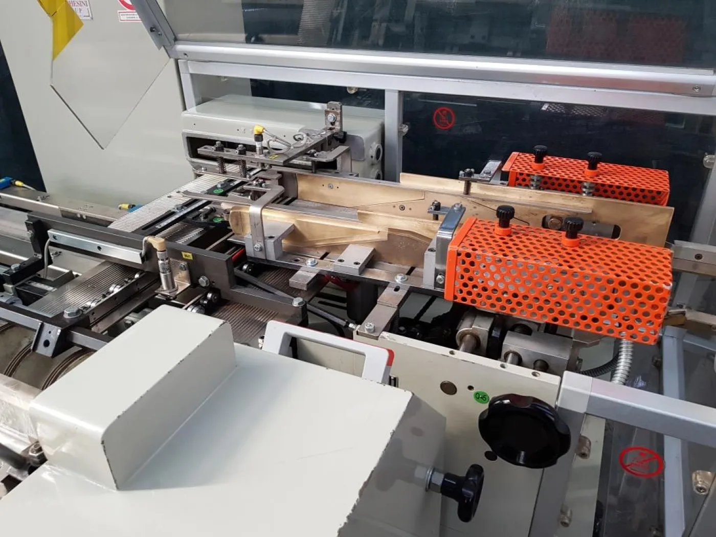 FARDELLATRICE AVVOLGITRICE – MARCHESINI – MOD. T20 - 3