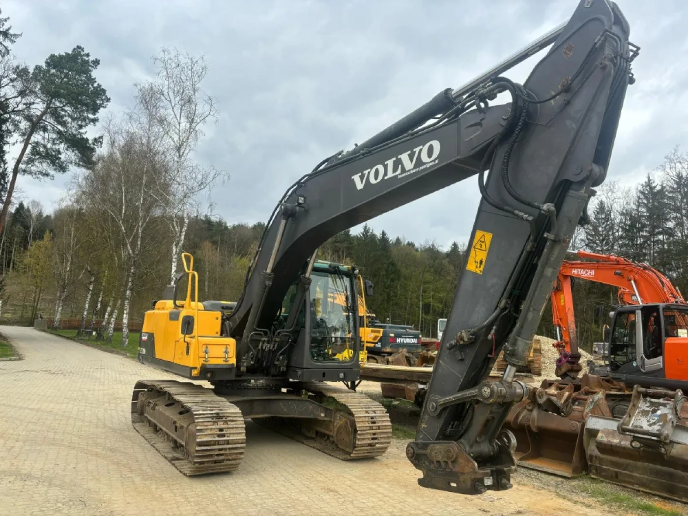 Volvo - EC 220 DN - 6