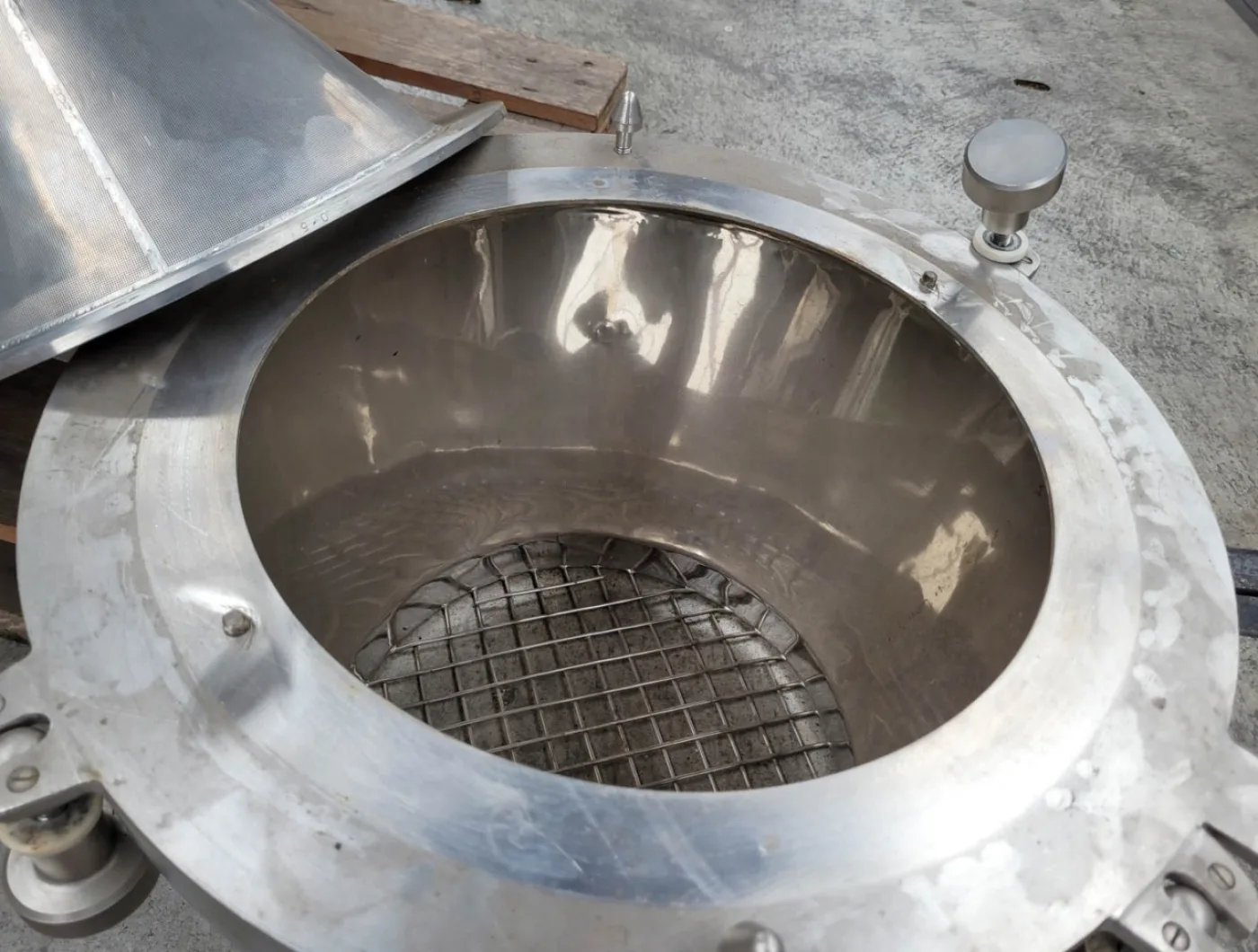 Kek Kemutec BETAGRIND - Sieve granulator - 4