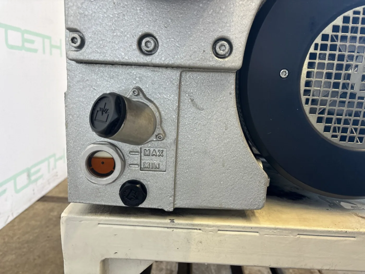 Busch RA 0205 D 50 l QLXX - Vacuum pump - 7