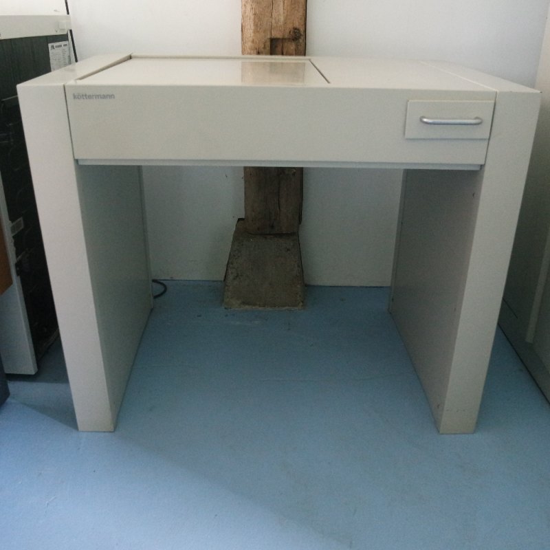 Used Kottermann laboratory weighing table