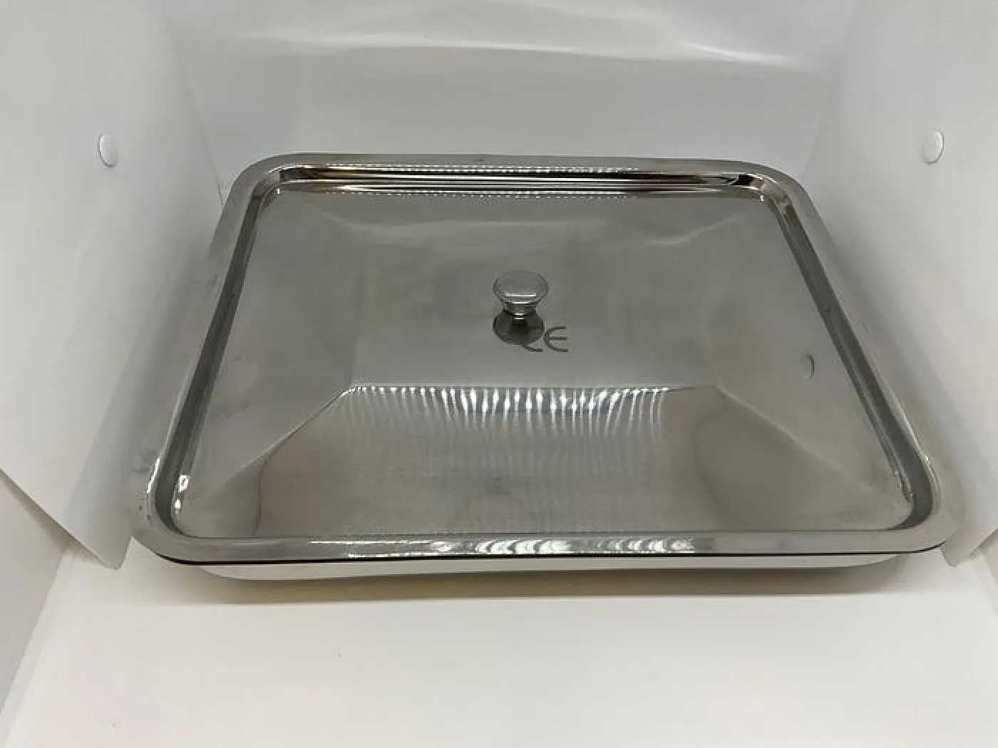 GB Medical Tray 330x280x60mm - 1